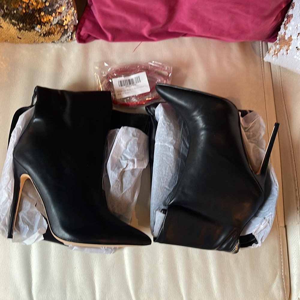 Kitulandy Women’s Leather Thigh High Boots
